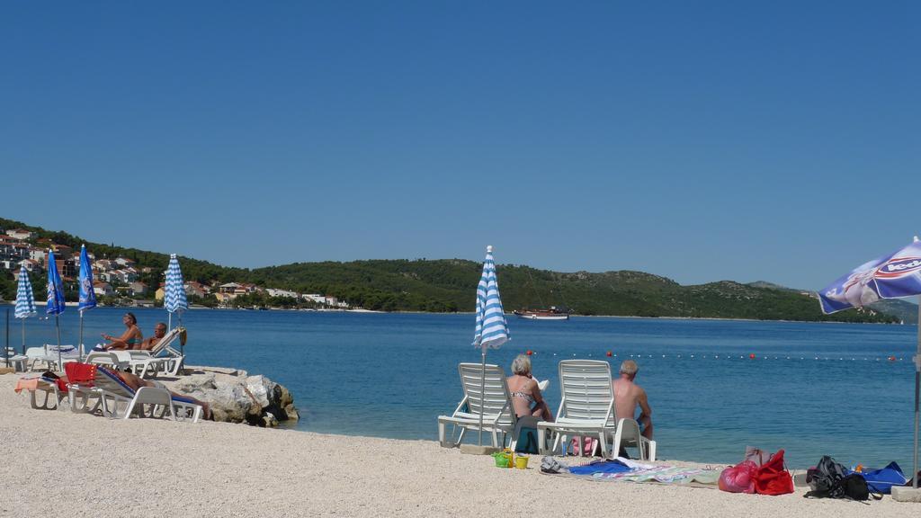 Apartments Tonka Trogir Exterior foto