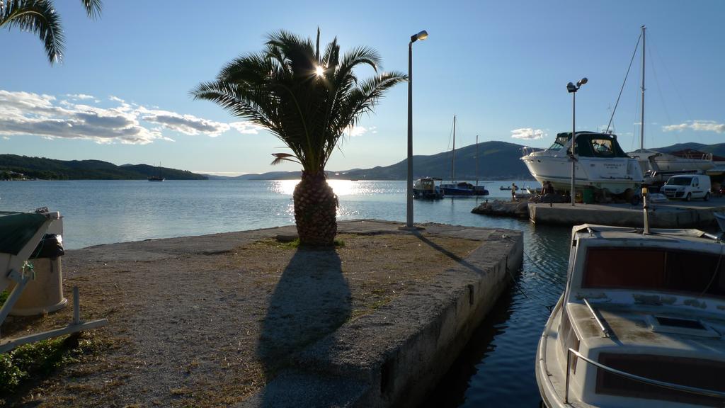 Apartments Tonka Trogir Exterior foto