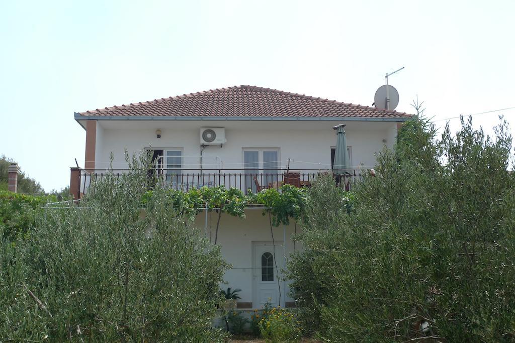 Apartments Tonka Trogir Exterior foto